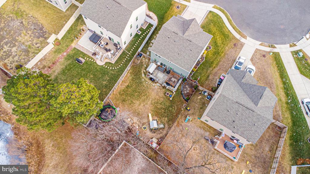 36 CIRCLE DRIVE