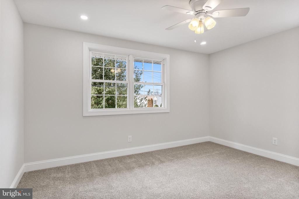 5 SWARTHMORE AVENUE
