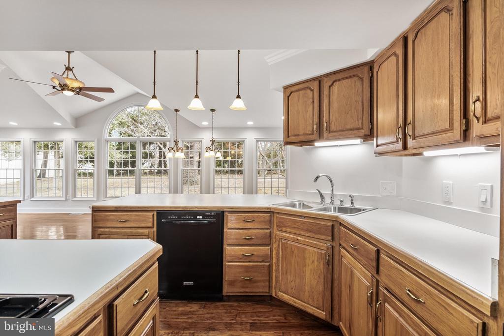 5 SWARTHMORE AVENUE