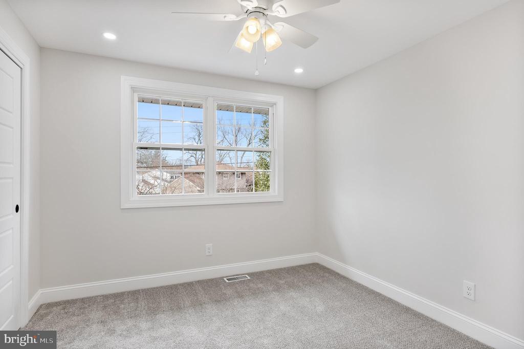 5 SWARTHMORE AVENUE
