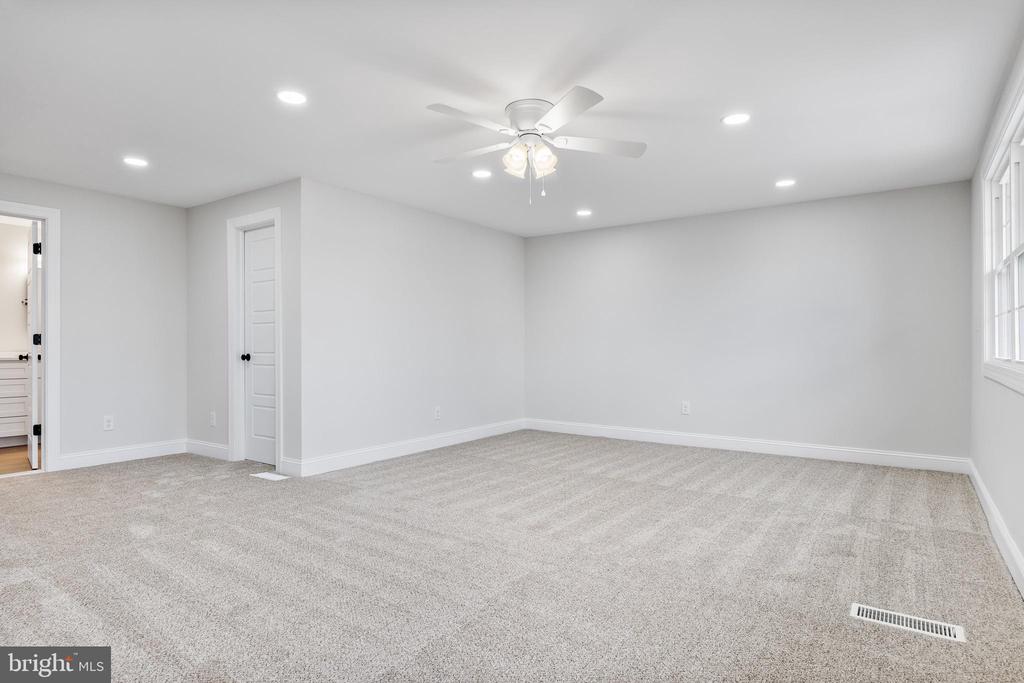 5 SWARTHMORE AVENUE