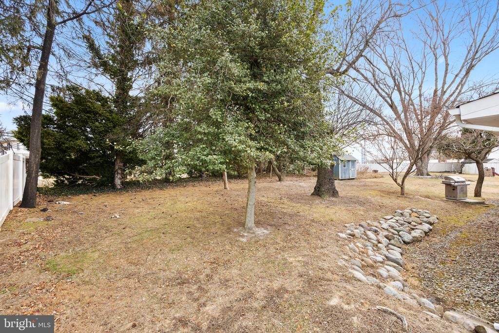 5 SWARTHMORE AVENUE