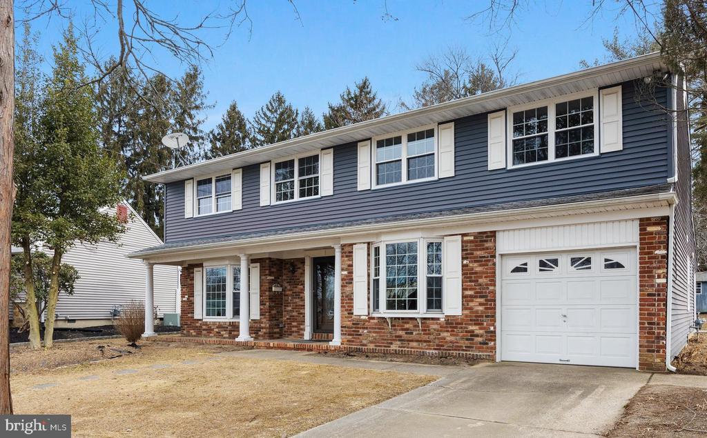 5 SWARTHMORE AVENUE