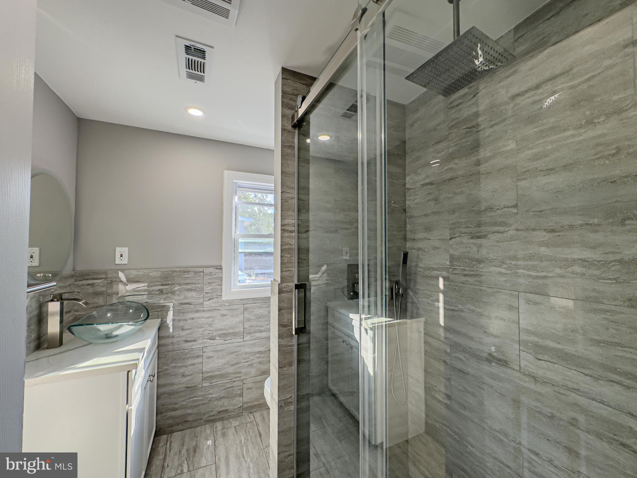 1716 SWEDESBORO AVENUE