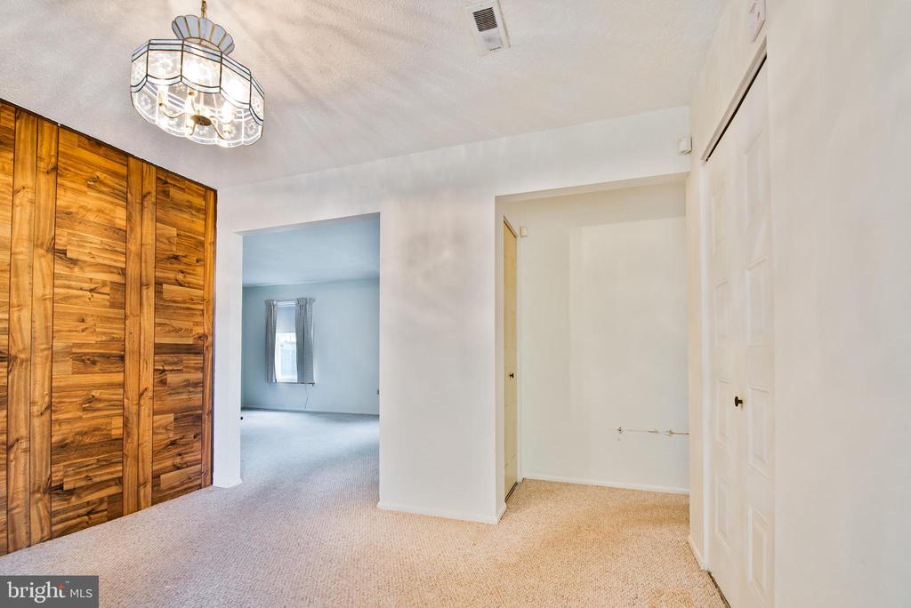 26 OAKWOOD PLACE