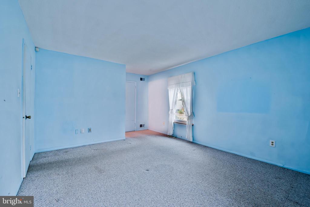 26 OAKWOOD PLACE