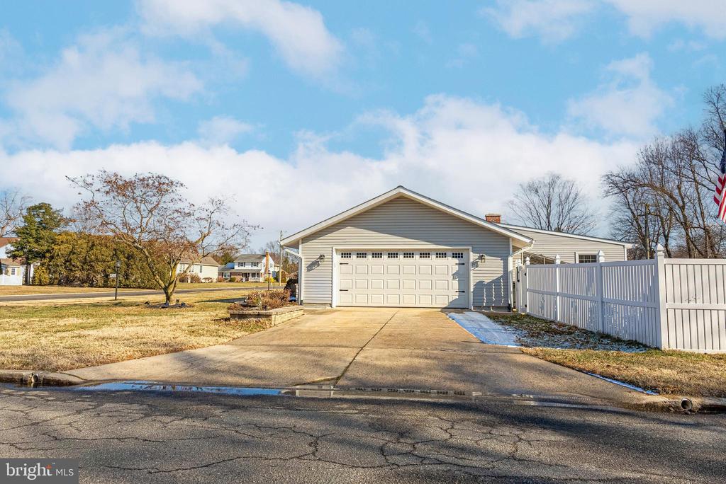 200 MEMORIAL AVENUE