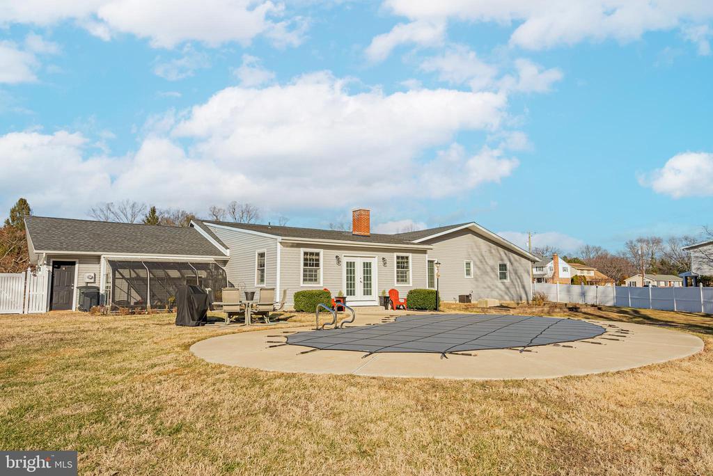 200 MEMORIAL AVENUE