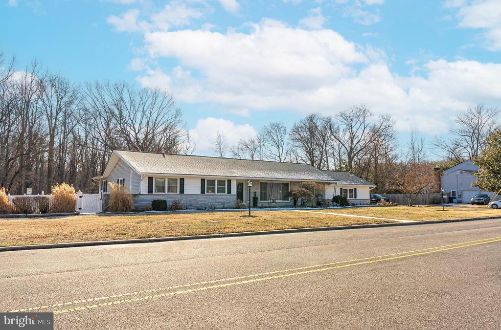 200 MEMORIAL AVENUE