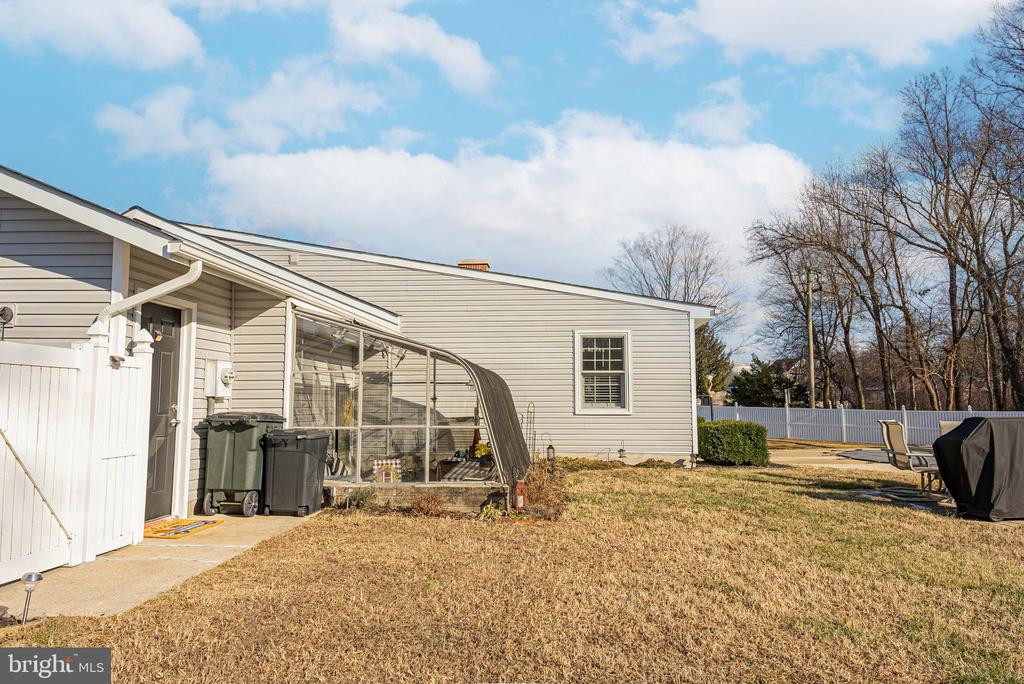 200 MEMORIAL AVENUE
