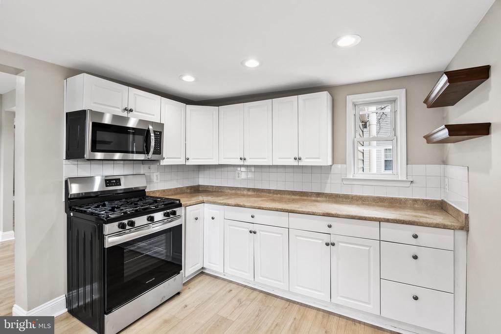 270 KINGS HIGHWAY