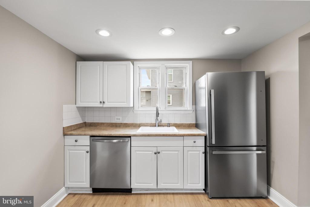 270 KINGS HIGHWAY