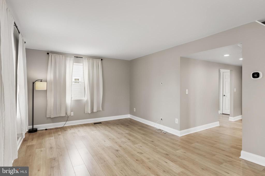 270 KINGS HIGHWAY
