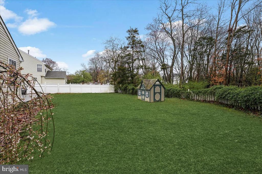 310 BRYN MAWR DRIVE