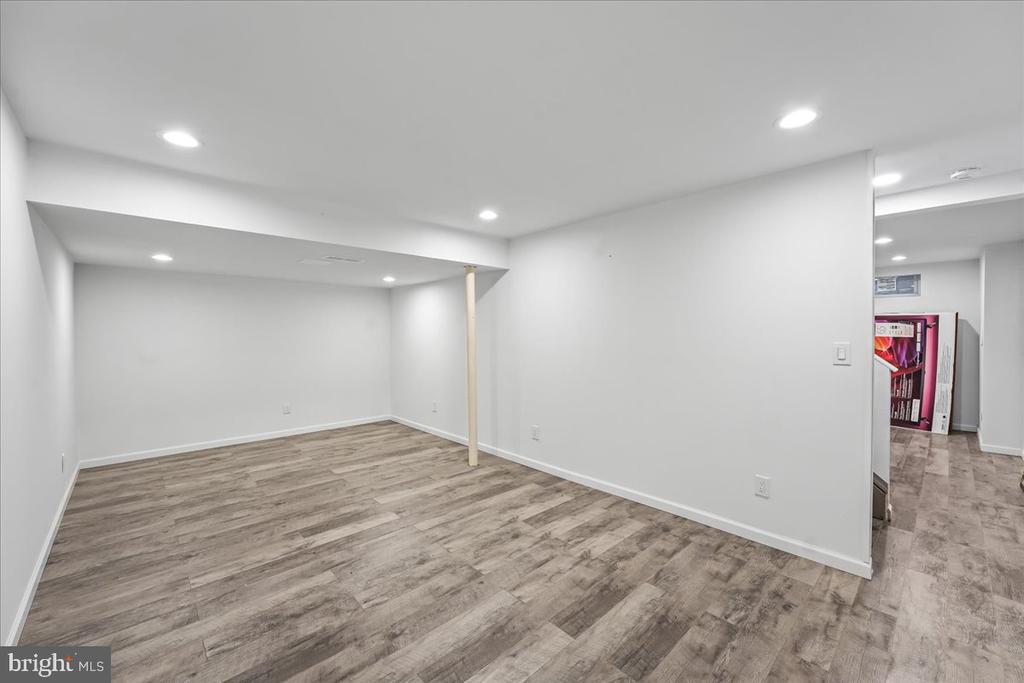 310 BRYN MAWR DRIVE