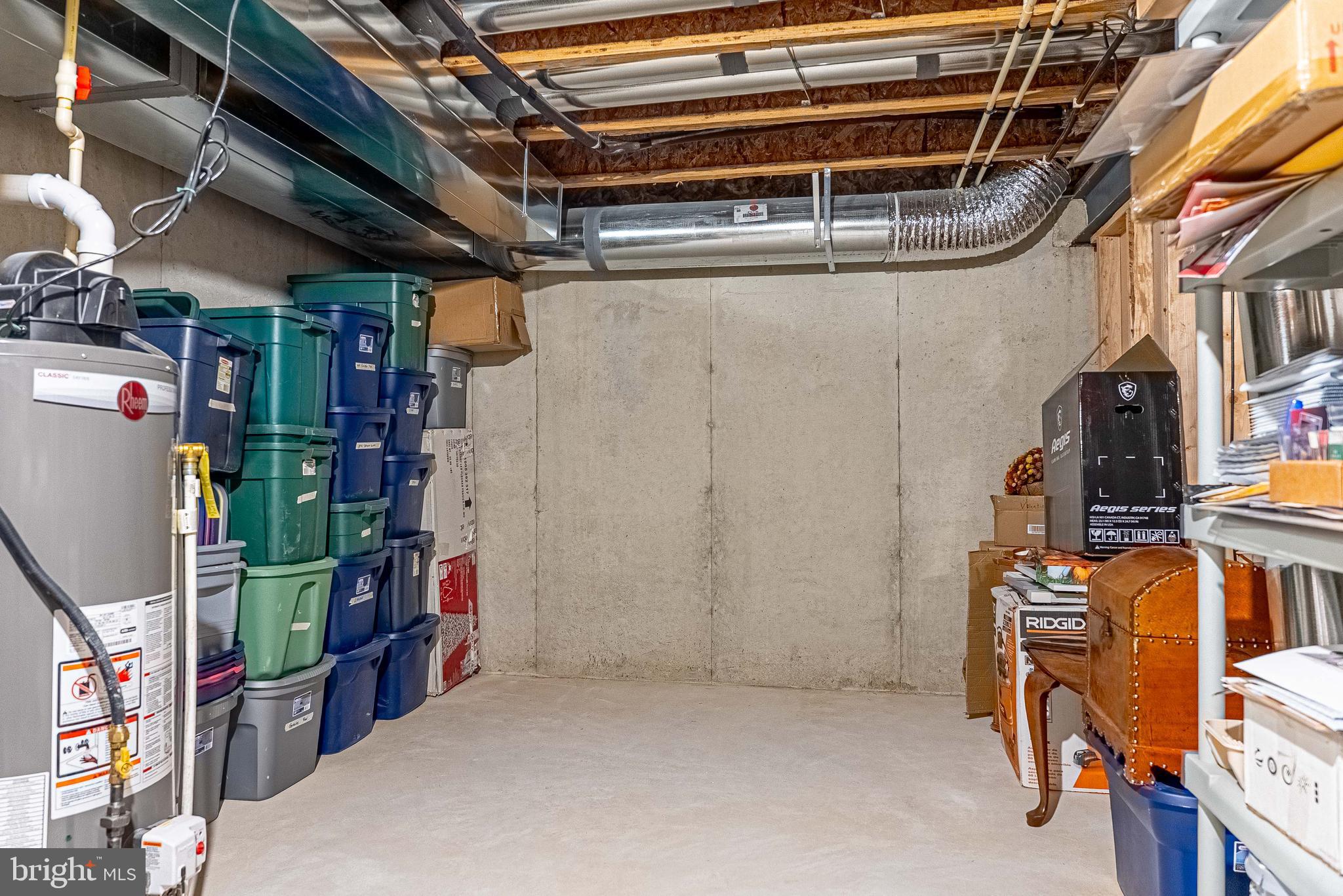 1406 LEXINGTON MEWS MEWS