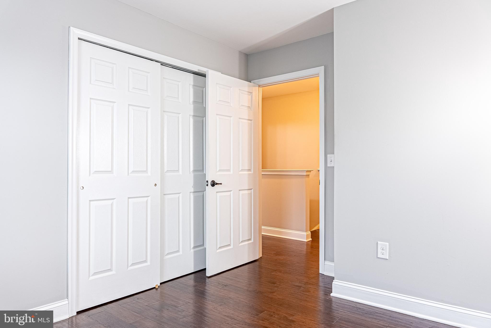 1406 LEXINGTON MEWS MEWS