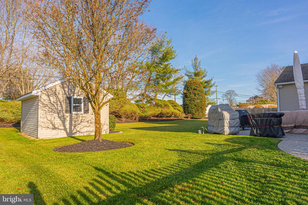 607 APPLE DRIVE