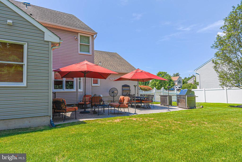 607 APPLE DRIVE