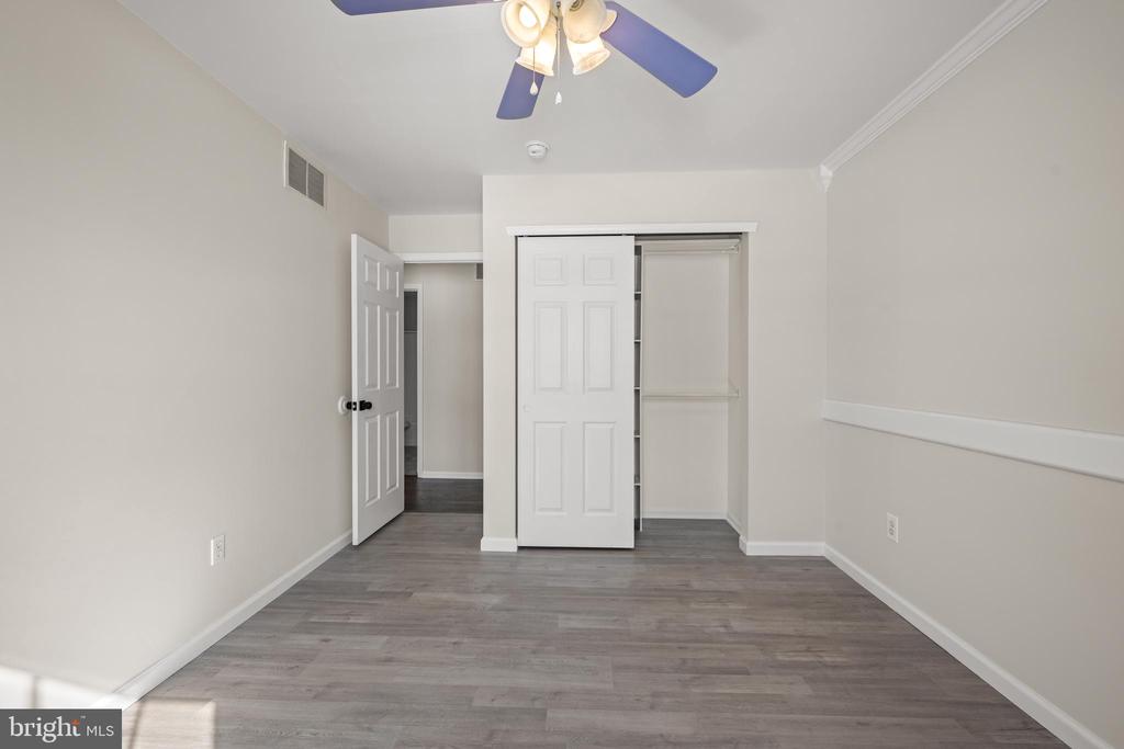 219 ALLENS LANE