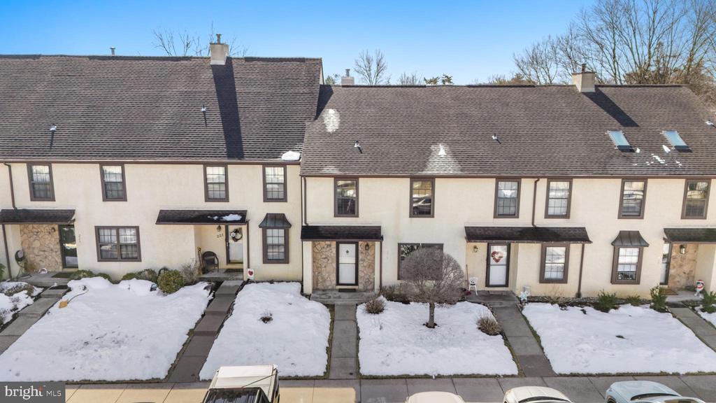 219 ALLENS LANE
