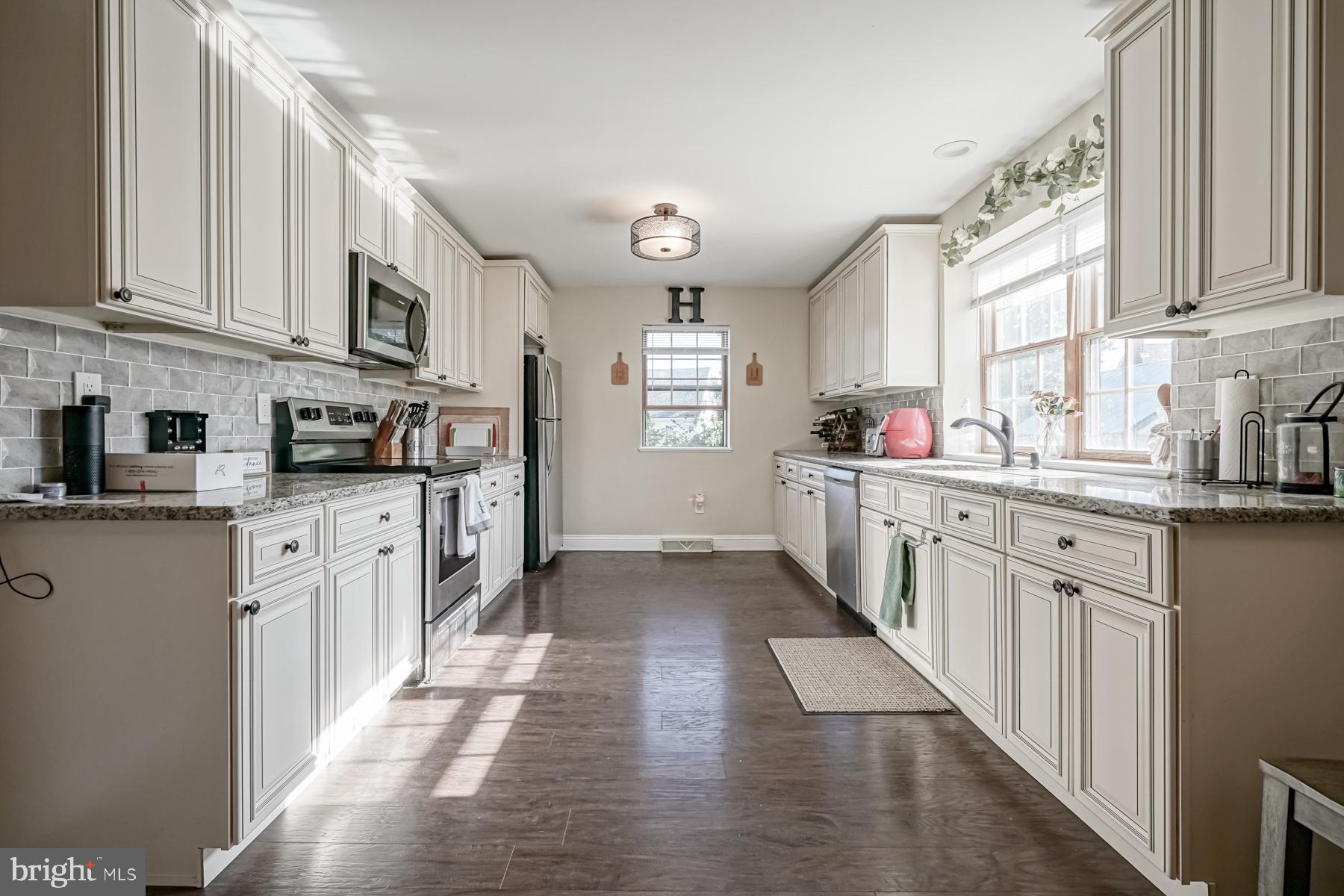 86 WILLIAM PENN AVENUE