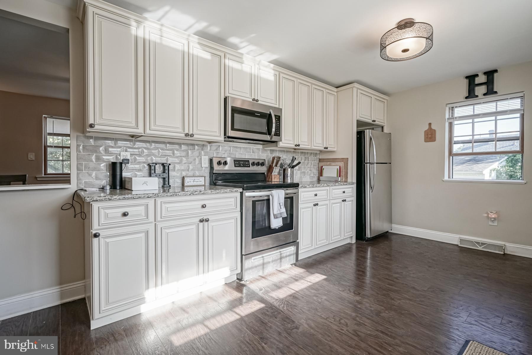 86 WILLIAM PENN AVENUE