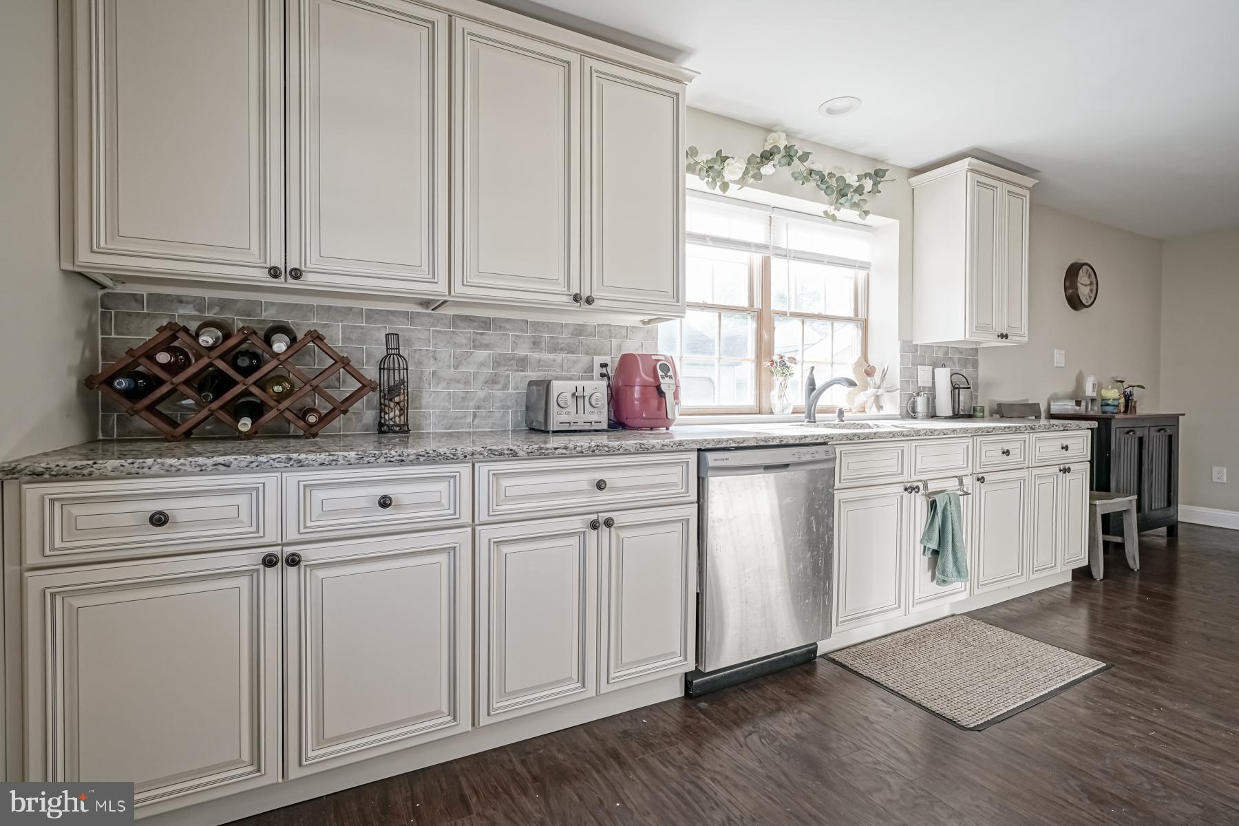 86 WILLIAM PENN AVENUE