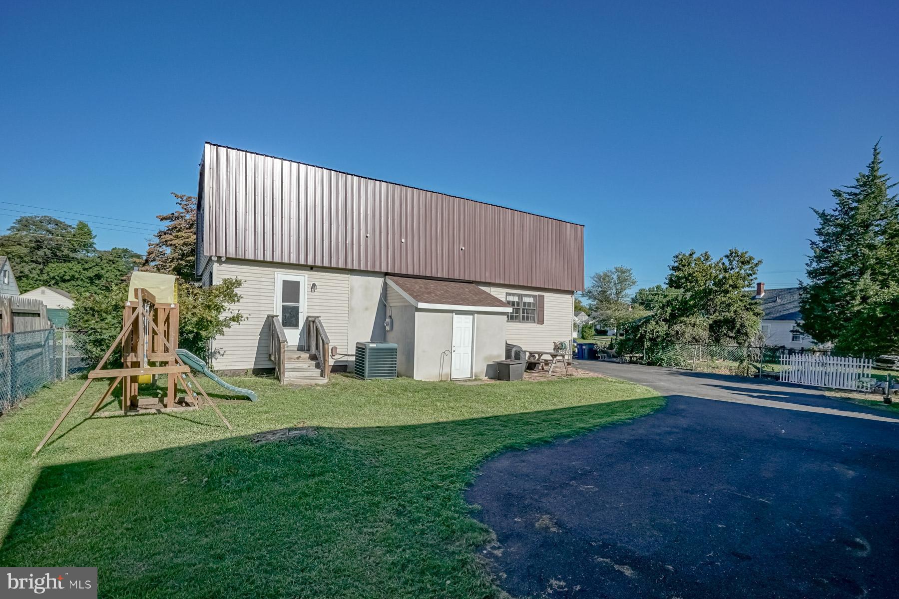 86 WILLIAM PENN AVENUE