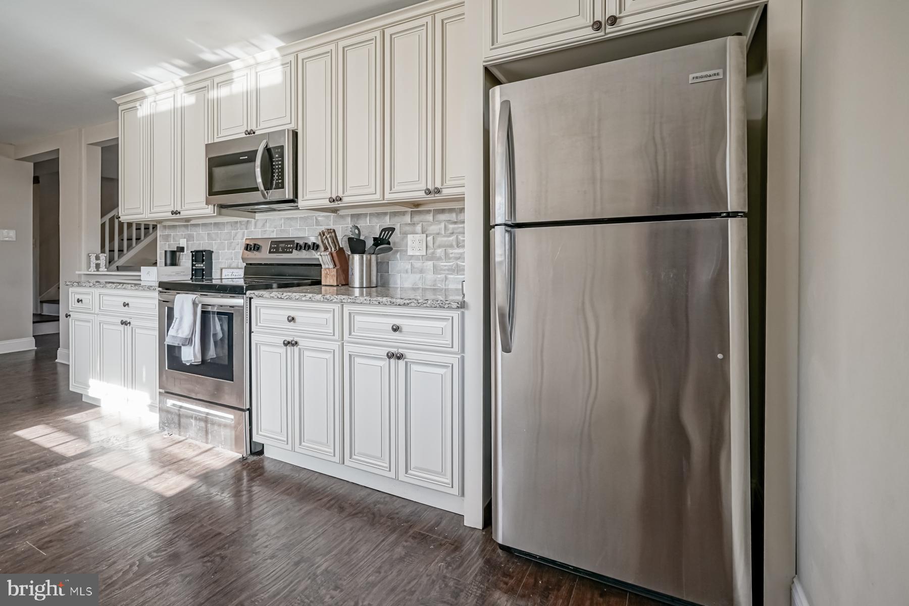 86 WILLIAM PENN AVENUE