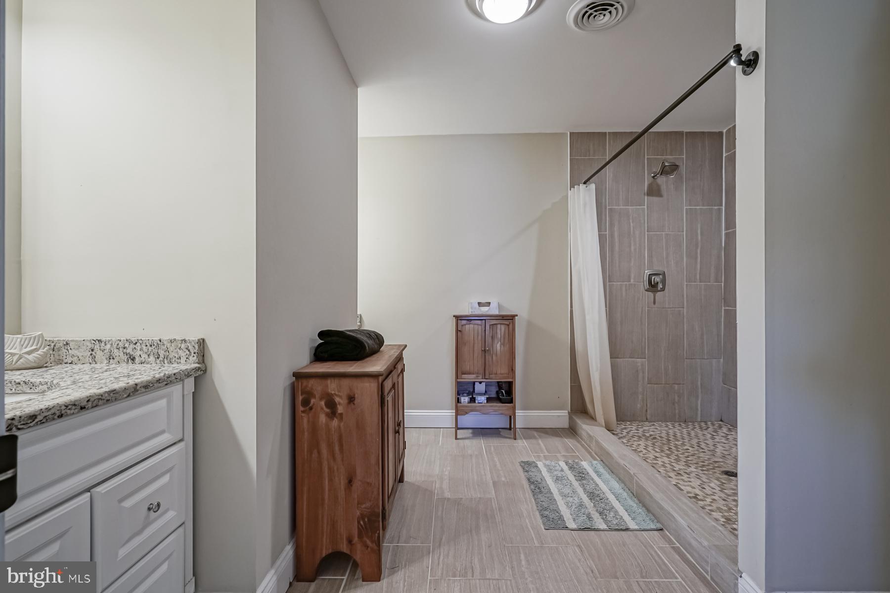 86 WILLIAM PENN AVENUE