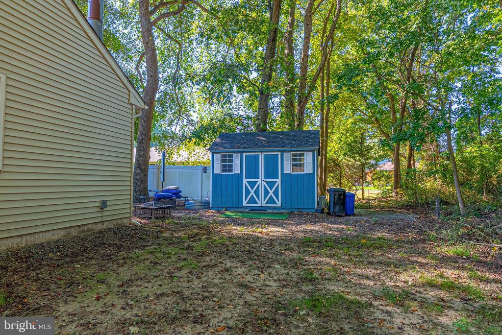 89 QUAKER ROAD
