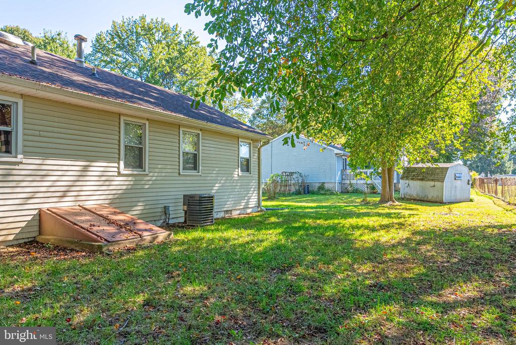 89 QUAKER ROAD