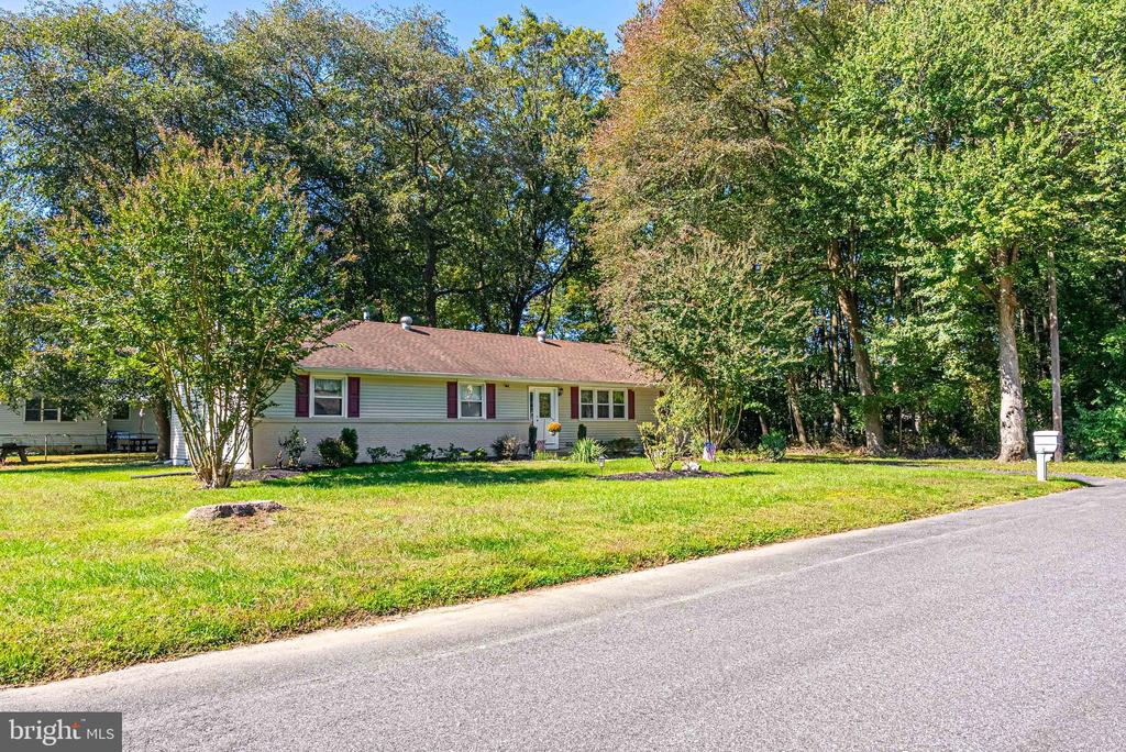 89 QUAKER ROAD