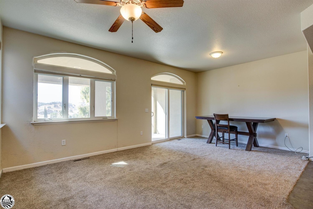 8418 Vista Verde