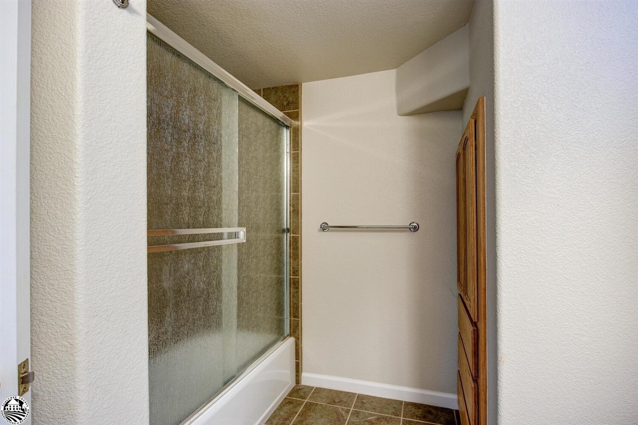 8418 Vista Verde