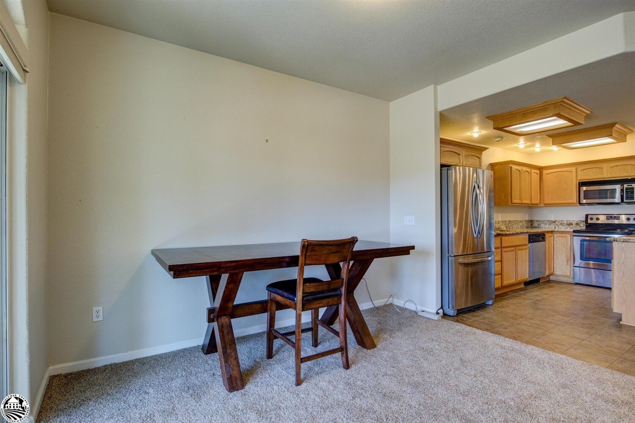 8418 Vista Verde