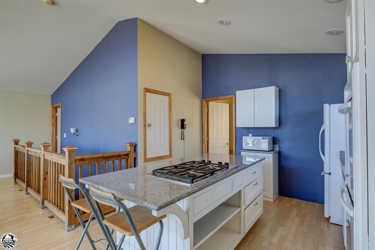 9414 Coronado
