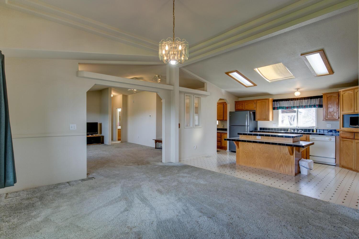 2699 Zelma Way