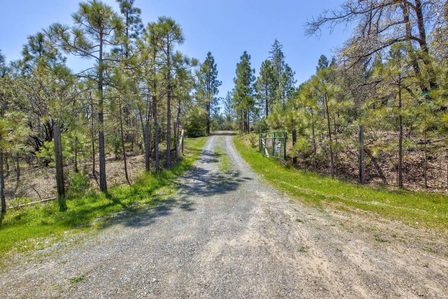 9413 E Ponderosa Way