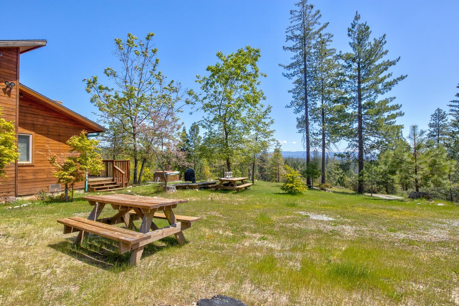 9413 E Ponderosa Way
