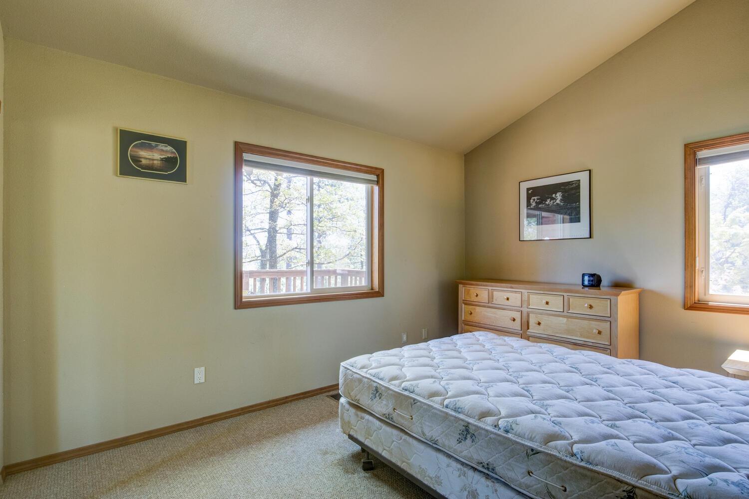 9413 E Ponderosa Way