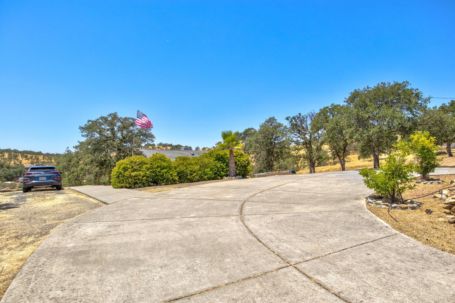 9705 Villarreal Drive