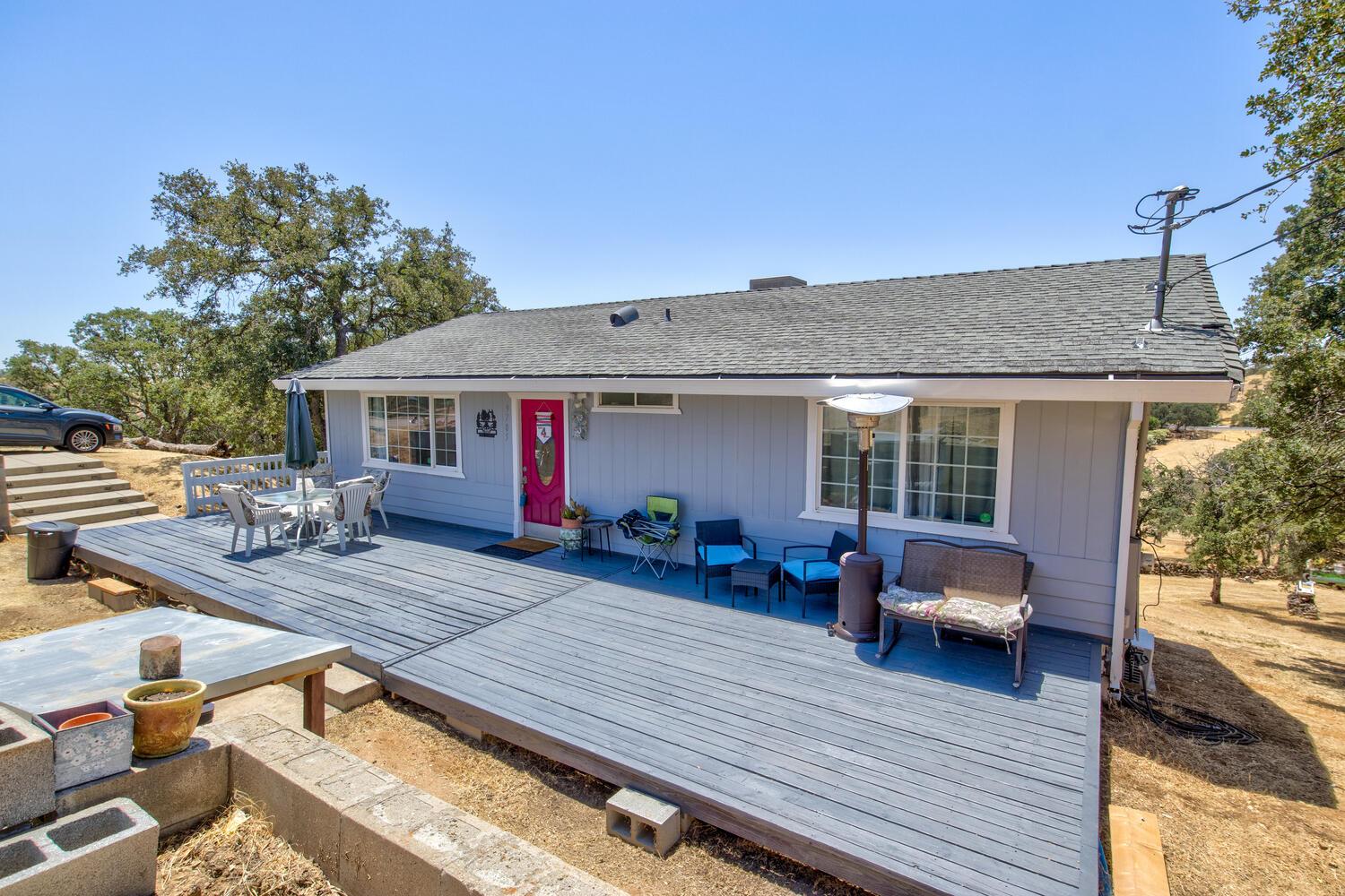 9705 Villarreal Drive