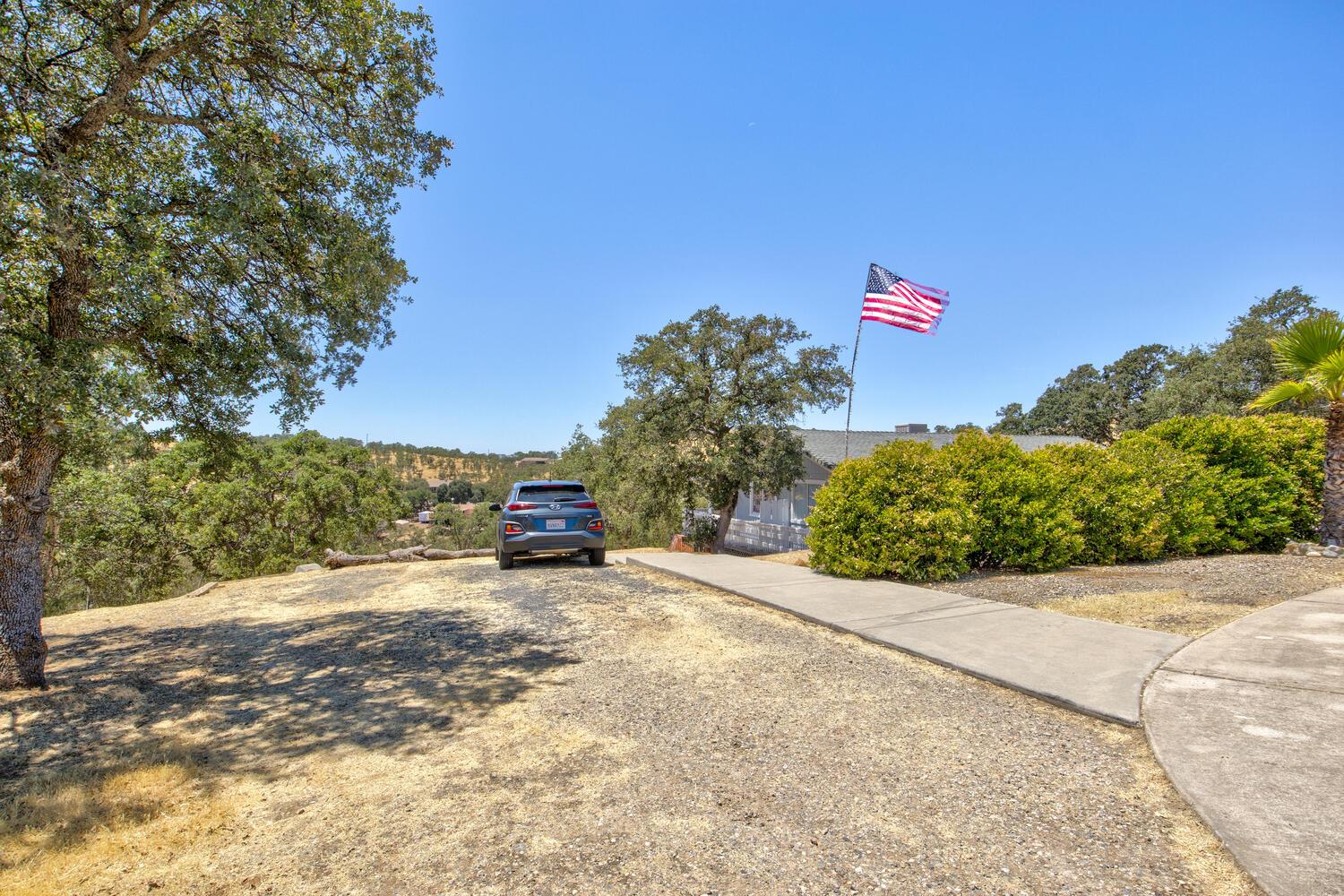9705 Villarreal Drive