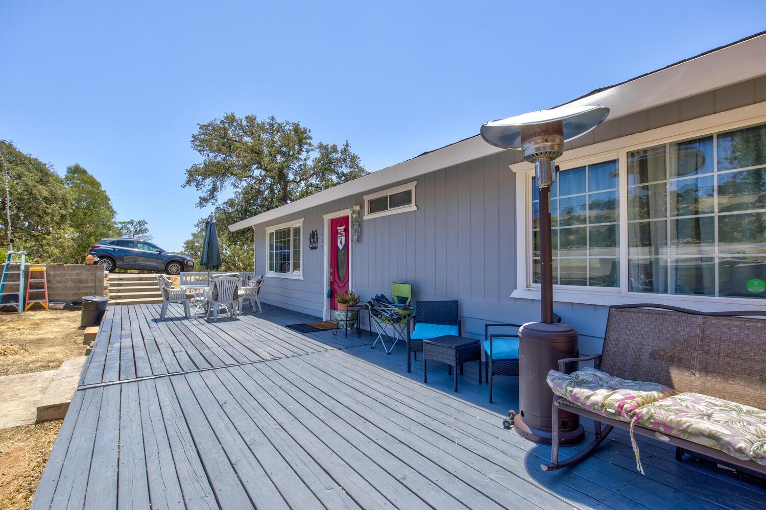 9705 Villarreal Drive