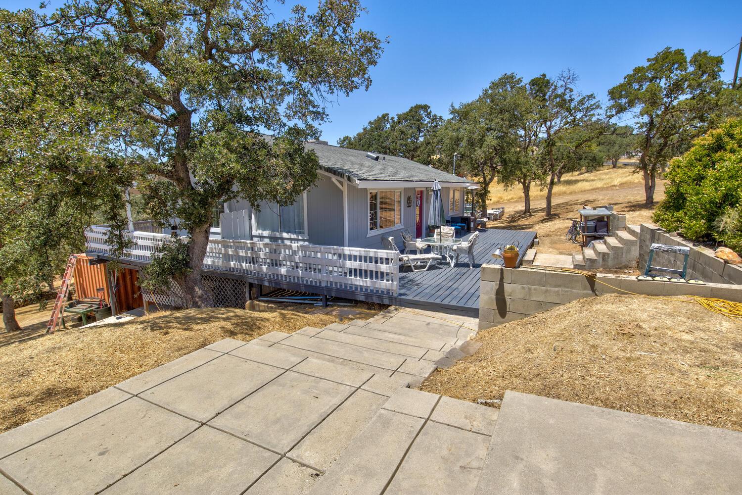 9705 Villarreal Drive