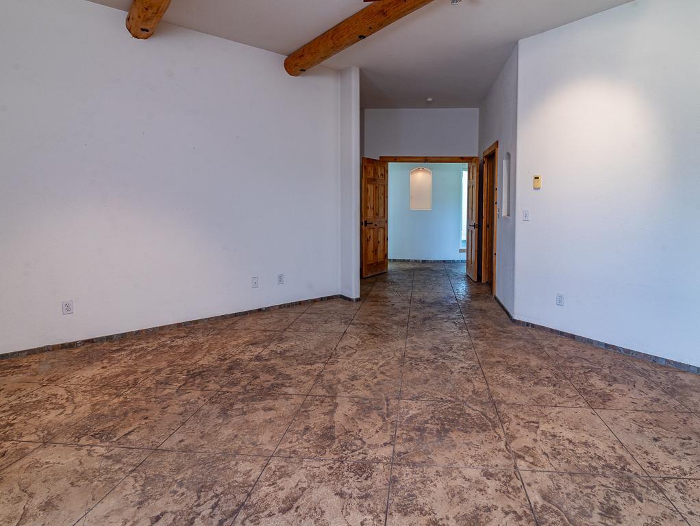 9883 Hernandez Drive
