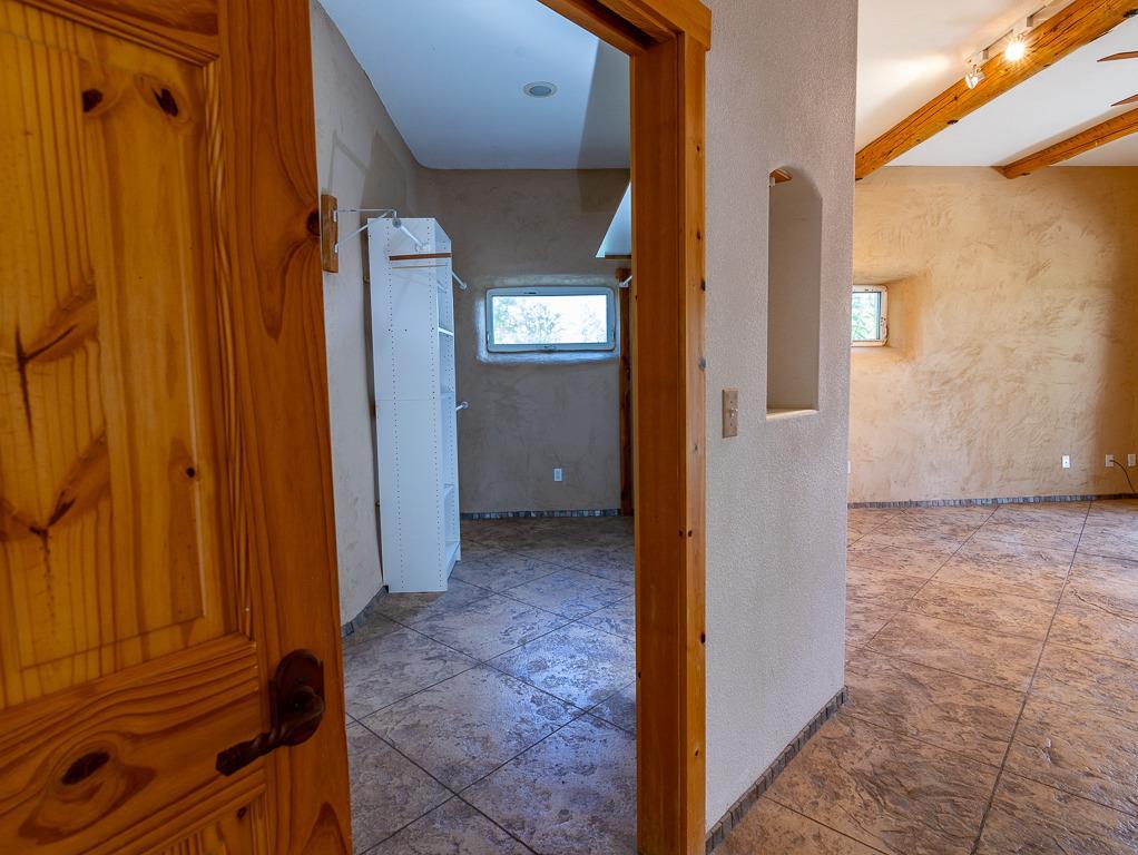 9883 Hernandez Drive