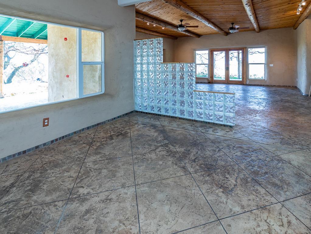 9883 Hernandez Drive